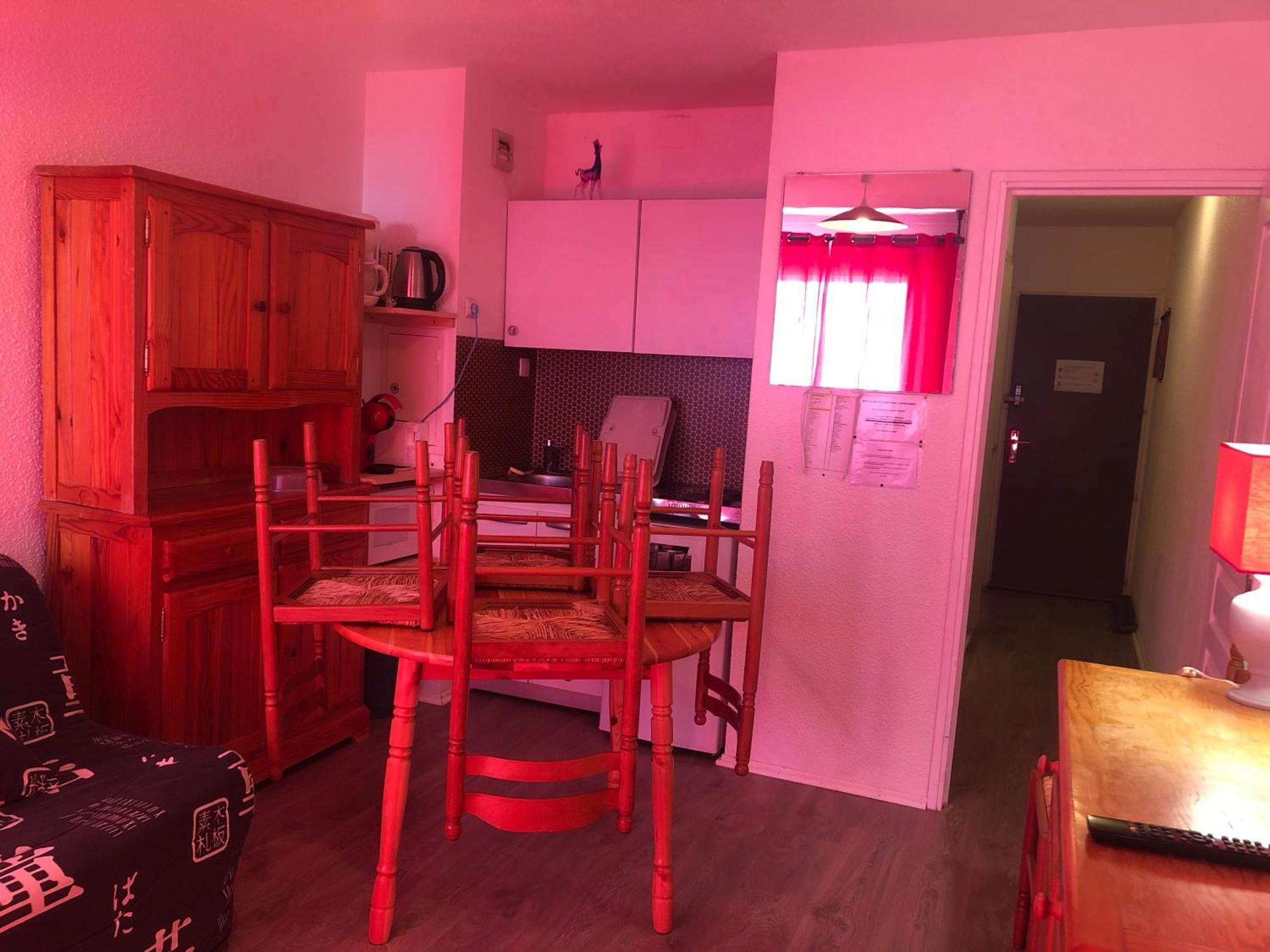 Appartement plein sud à Saint-Aventin Extérieur photo